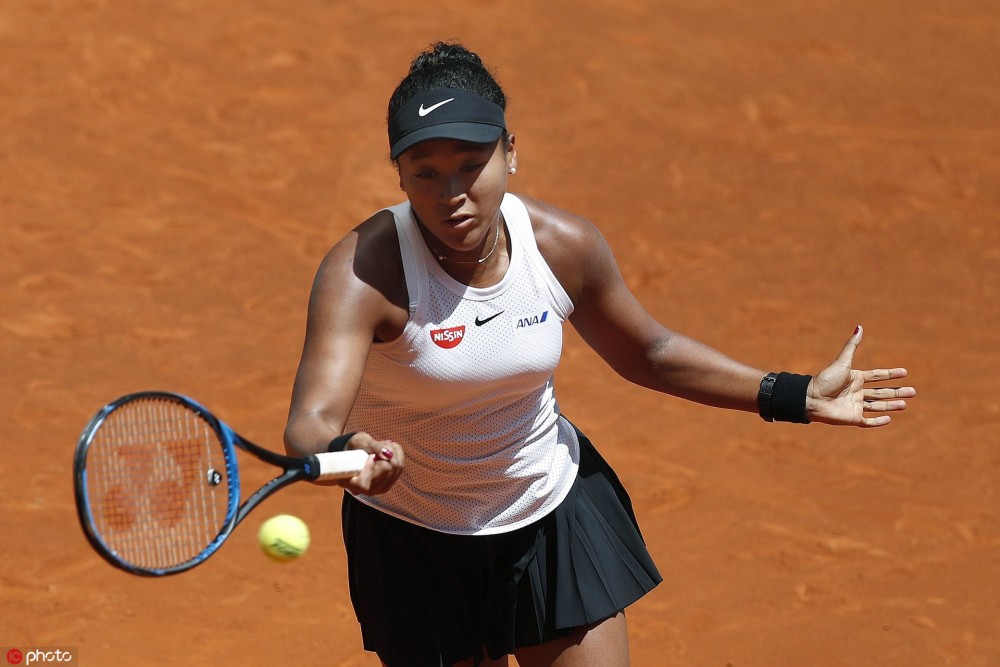 九游娱乐- 大坂直美摔拍 