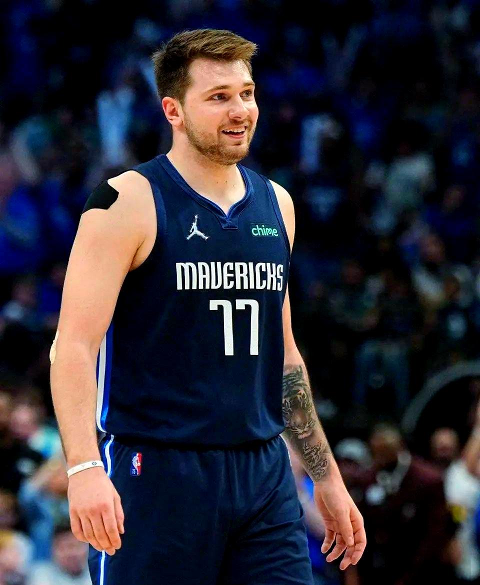 详细阅读:九游体育-关于东契奇赛事官方发布赛况扑朔迷离新规,瑞士队争议不断!的信息 九游体育-关于东契奇赛事官方发布赛况扑朔迷离新规,瑞士队争议不断!的信息